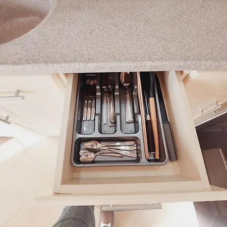 на пляже с видом на море Apartment *
