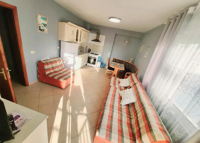 Apartment на пляже с видом на море Durres